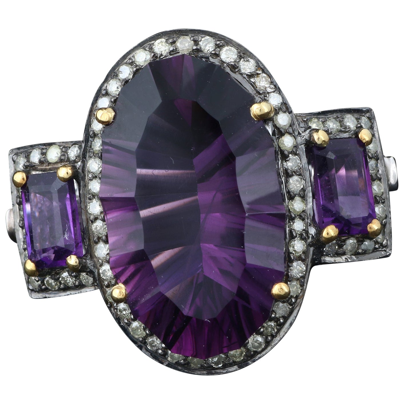 Vintage Style Diamond Silver Amethyst Wedding Three Stone Solitaire Ring For Sale