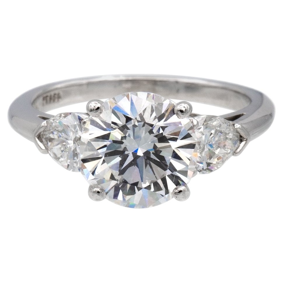 Tiffany & Co. Platinum 3 Stone Round Diamond Engagement Ring 2.86ct TW EVS1