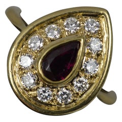 Vintage Beautiful 18 Carat Gold Pear Cut Ruby and Vs Diamond Cluster Ring