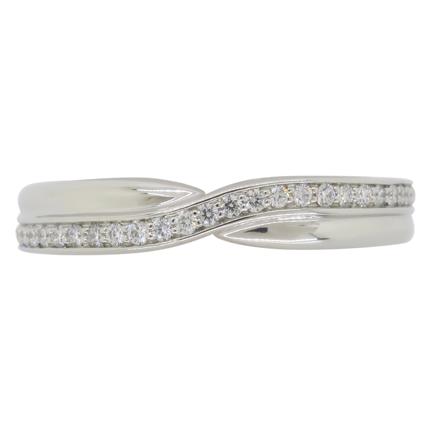 Harry Winston Tryst Single Row Pavé Diamond Band For Sale