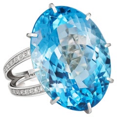 14 Karat Gold Ring mit ovalem Topas und Diamanten, Goldring mit himmelblauem Topas
