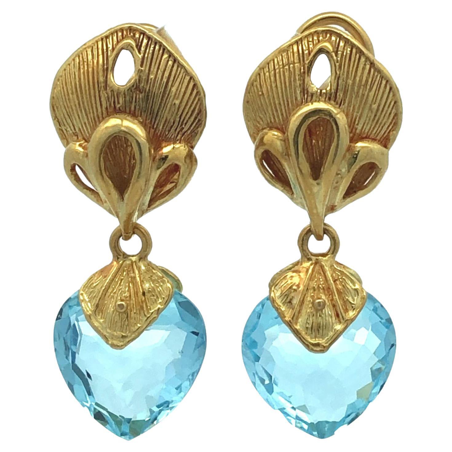 18k Yellow Gold Dangling Blue Topaz Drop Earrings For Sale