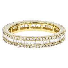 18 Karat Gold Baguette-Ring mit rundem Diamant-Eternity-Ring