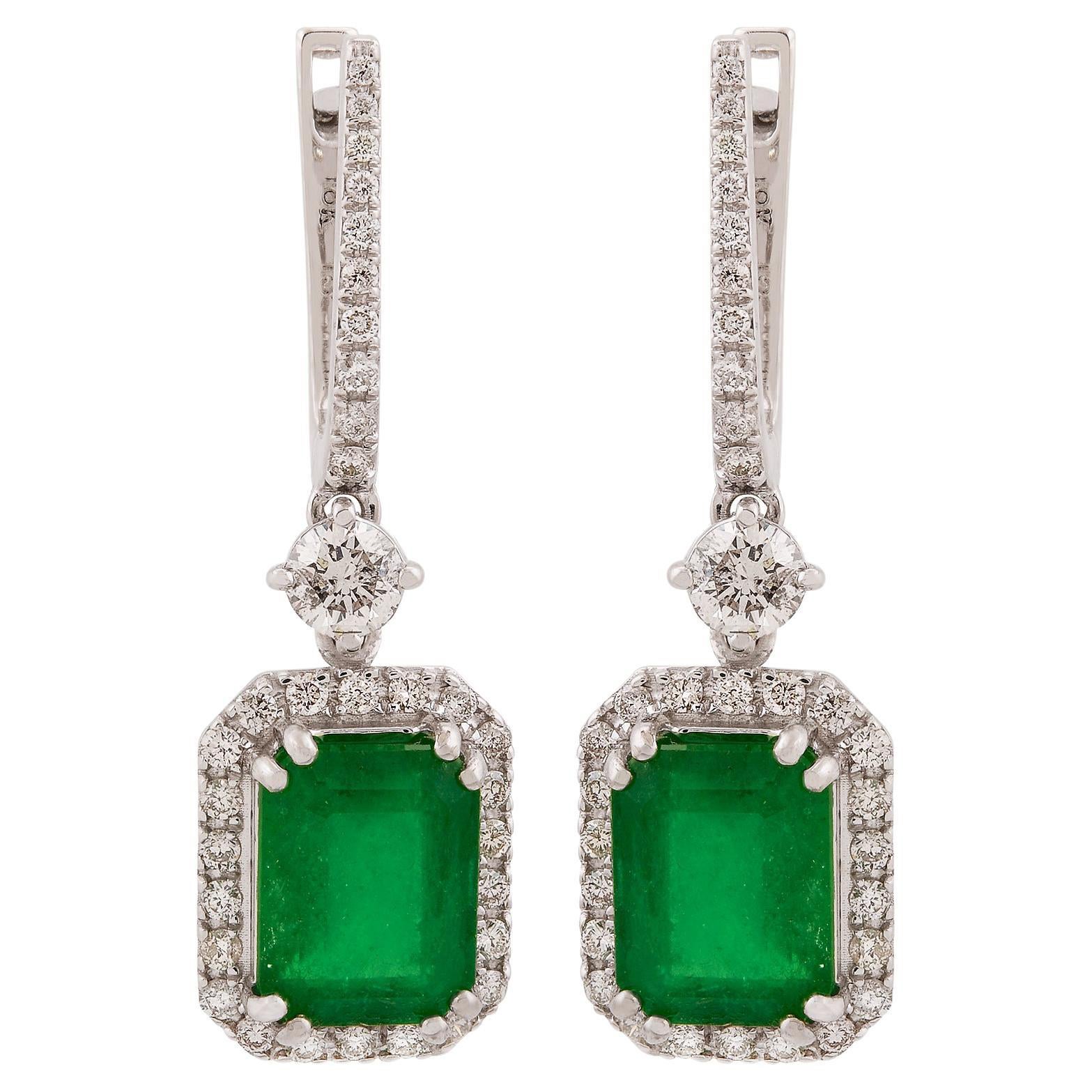 Zambian Emerald Fine Dangle Earrings 14k White Gold SI Clarity HI Color Diamond For Sale