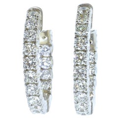 Diamond Hoops in 18k White Gold Earrings