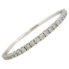 4.15 Carat Flexible Bangle White Gold 14 Karat Bracelet