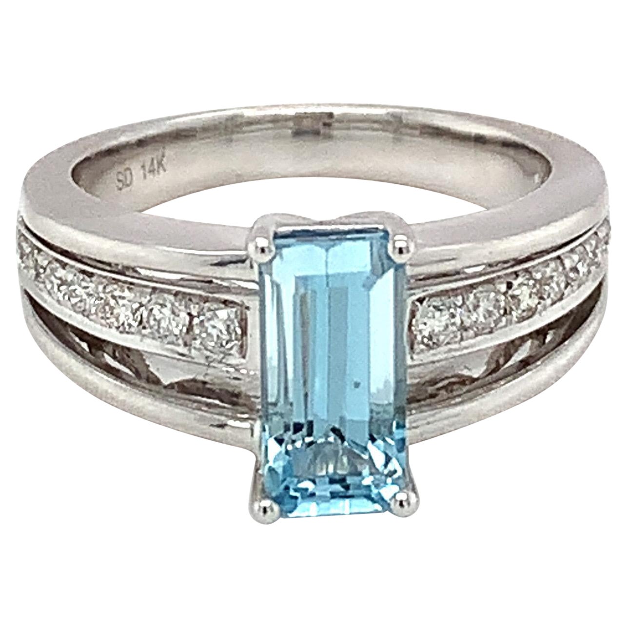 1.8 Carat Aquamarine Diamond White Gold Ring 