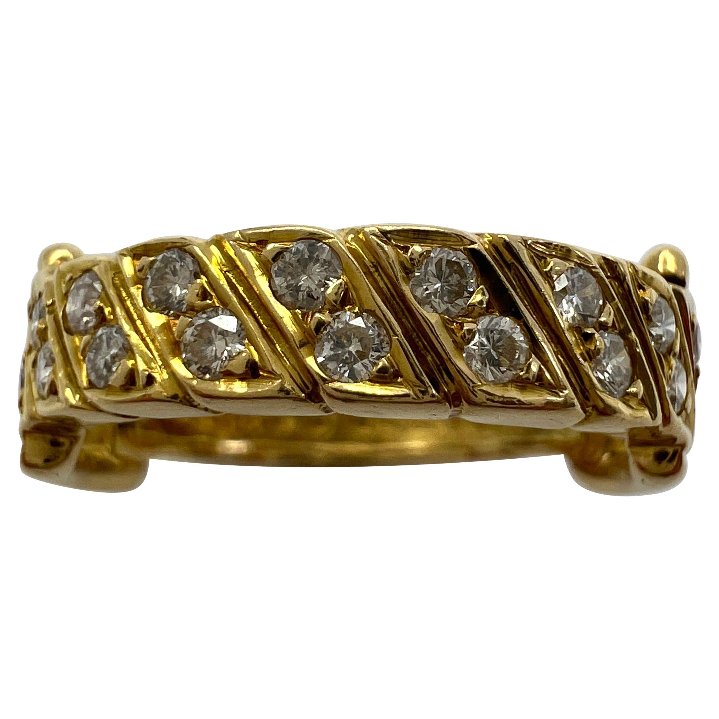 Very Rare Vintage Van Cleef & Arpels 18k Yellow Gold Diamond Buckle Band Ring