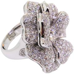 Diamond Pave Gold Floral Ring