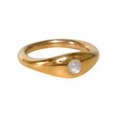 Ruth Nyc Lun Ring, 14k Yellow Gold and Moonstone Ring