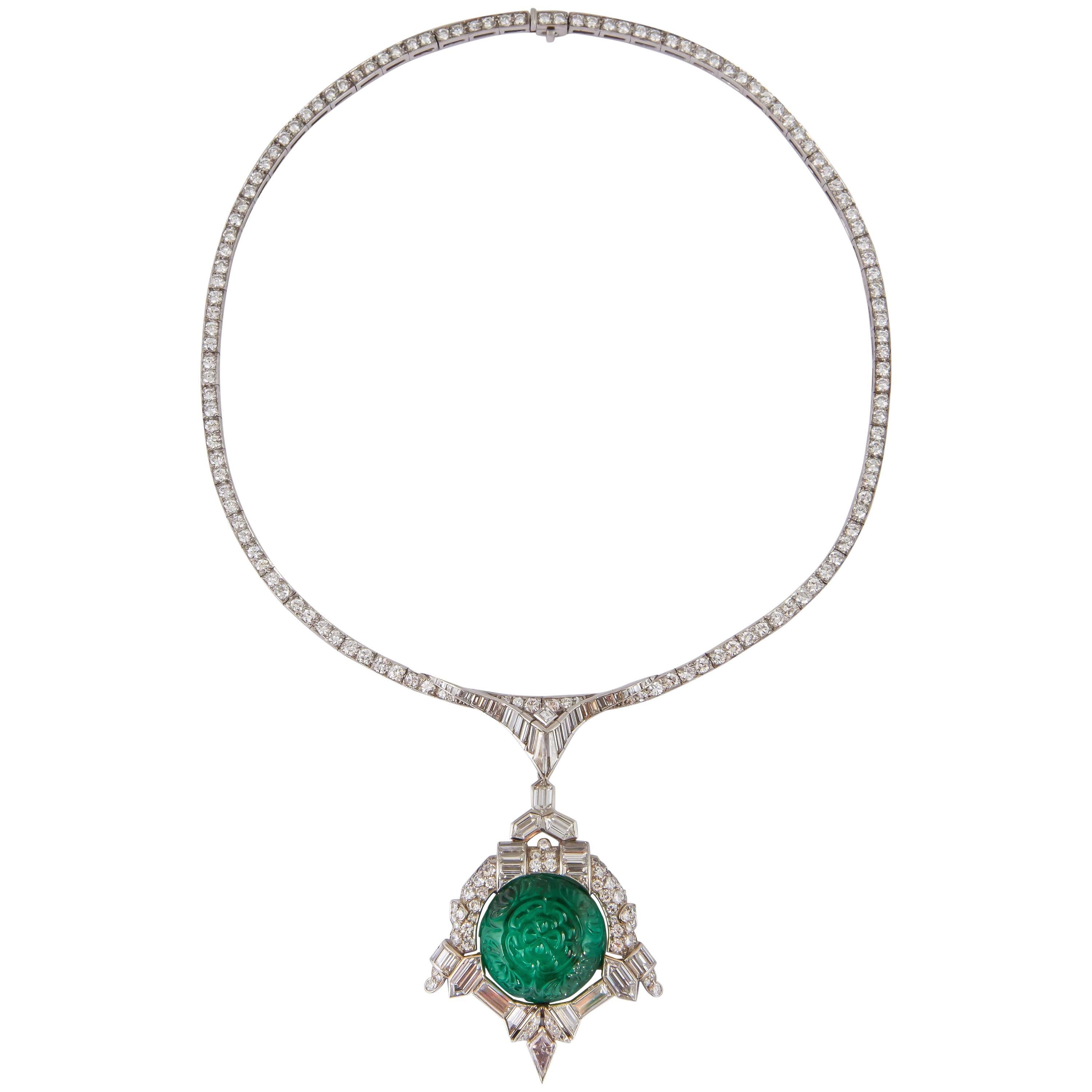 Art Deco 35.00 Carat Emerald Diamond Platinum Necklace For Sale