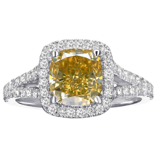 1 2/3 14 Karat White Gold Emerald Cut Violet Sapphire Engagement Ring ...