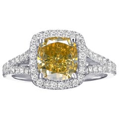 NO RESERVE - GIA 3.14 TCW Fancy Diamond Diamond, 18 Karat White Gold Ring