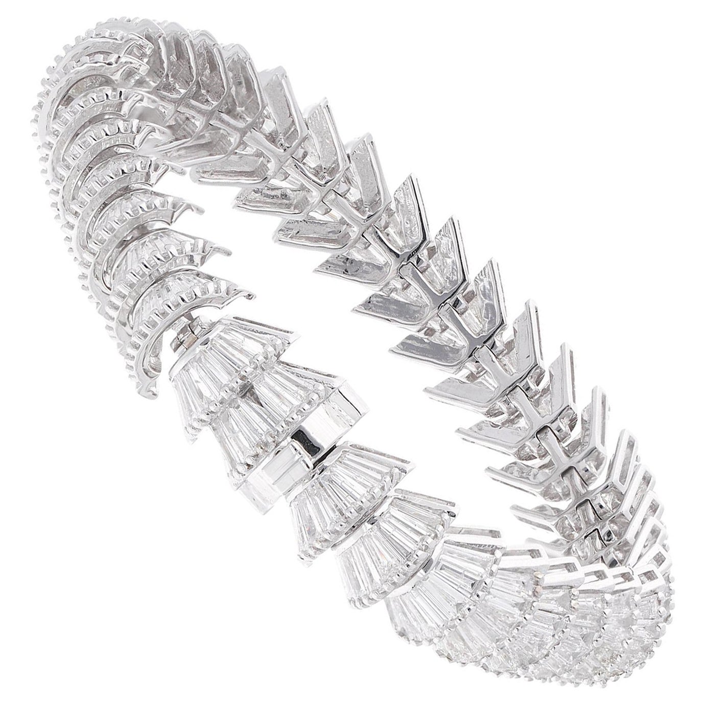 Bracelet en or blanc 14 carats avec diamants baguettes de 15 carats de pureté SI