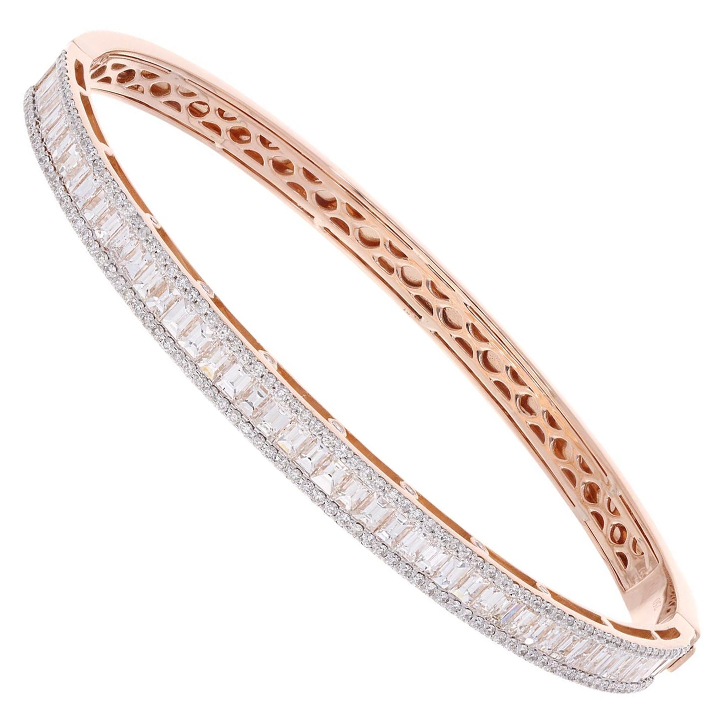 4.90 Carat Round & Baguette Shape Diamond Bracelet 14 Karat Rose Gold Jewelry For Sale