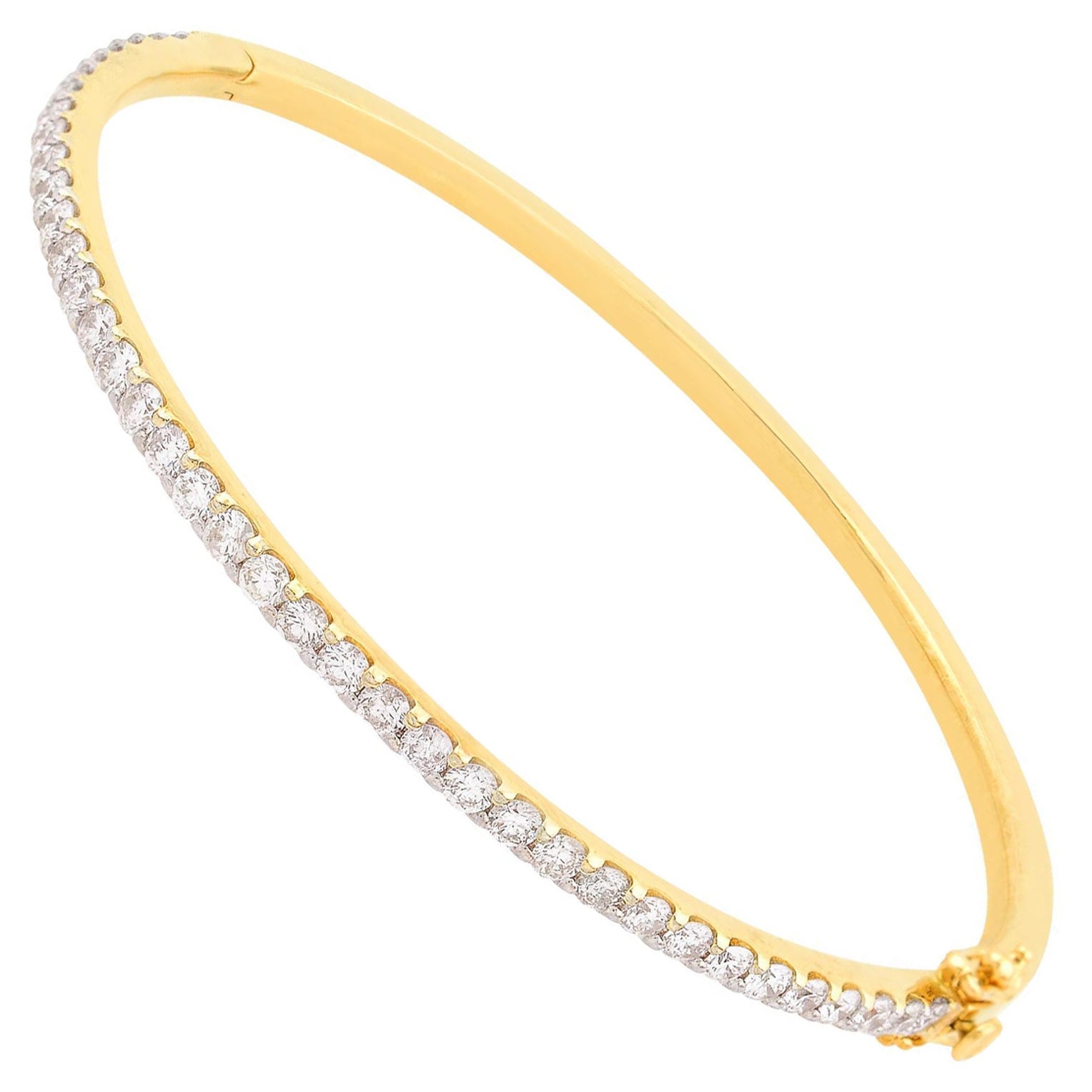 1.98 Carat SI Clarity HI Color Diamond Pave Sleek Bracelet 14 Karat Yellow Gold For Sale