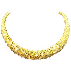 Superbe collier fantaisie rare en or 18 carats avec diamant jaune 51 carats, 244 000 $, nouveau avec étiquette