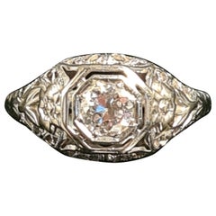 Superbo anello di fidanzamento con diamante Art Deco