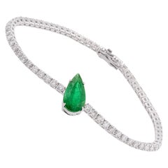 Pear Shape Natural Emerald Gemstone Bracelet Diamond 14 Karat White Gold Jewelry