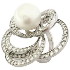 Pearl Diamond Gold Chanel Camelia ring