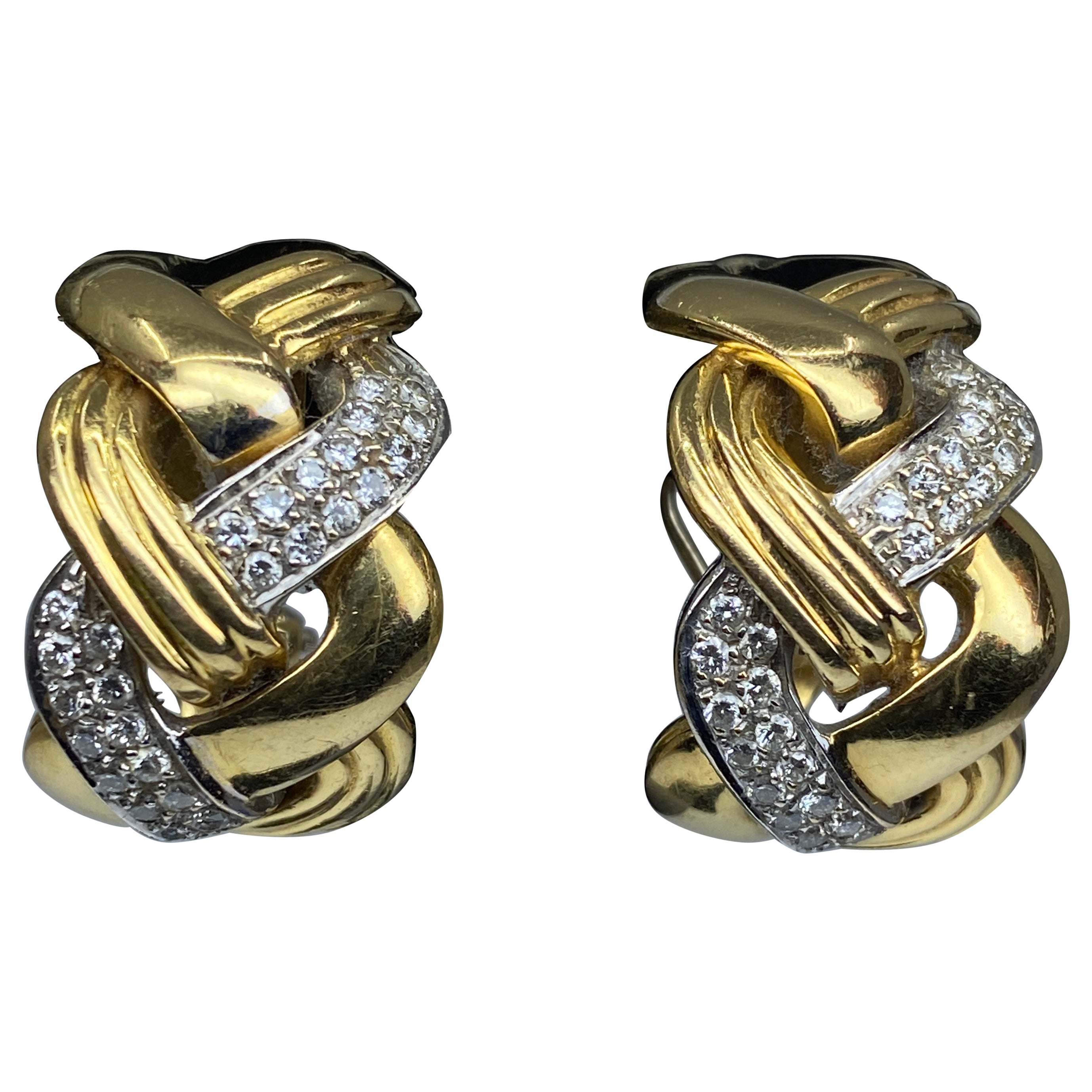 Boucles D’oreilles En or 18 Carats “ Tresses ” Serties Diamants Signées Repossi For Sale