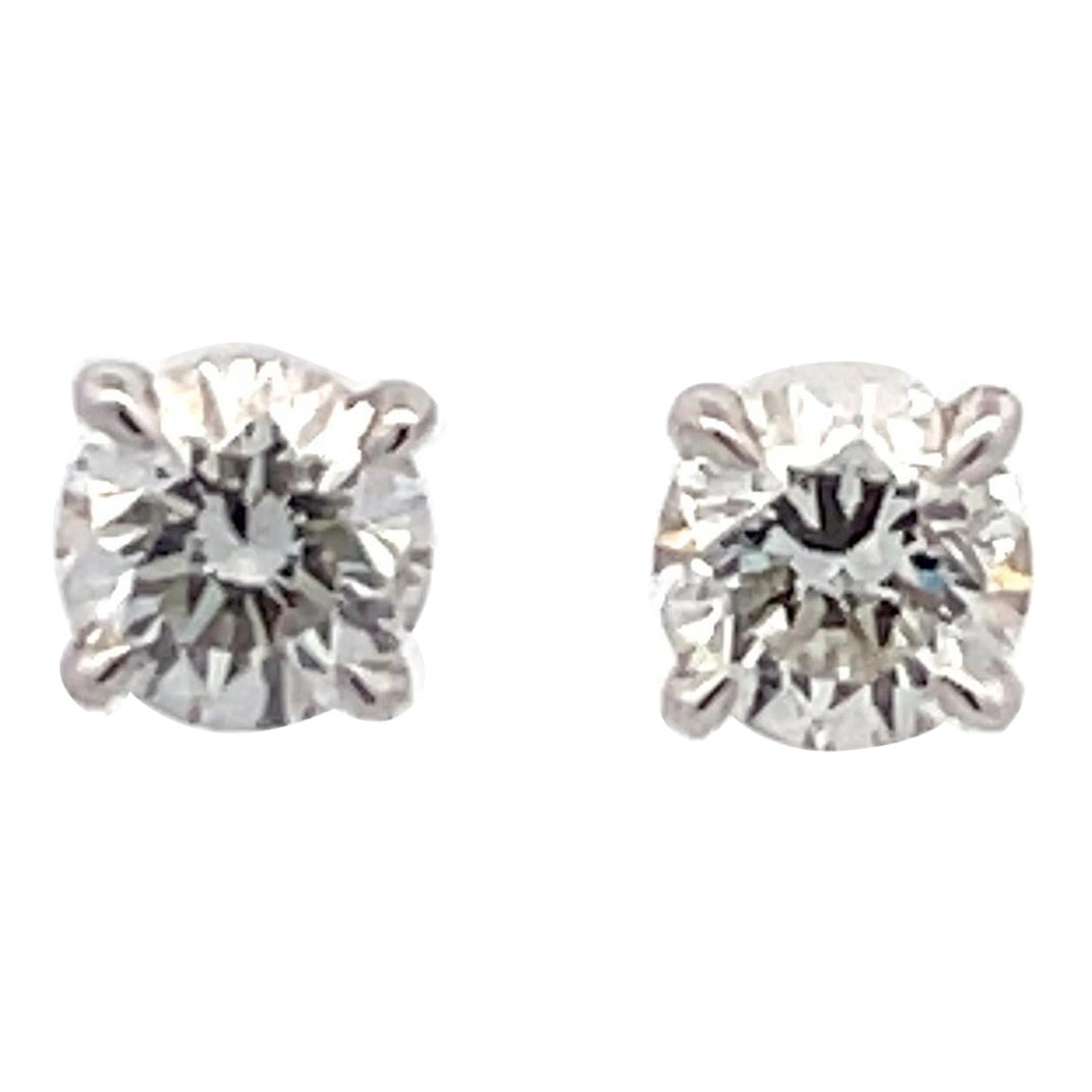Clous d'oreilles en or blanc 14 carats sertis de diamants 1,41 carat, taille J SI2-3 en vente