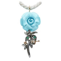 Pendentif en or rose 14 carats avec turquoises, émeraudes et diamants