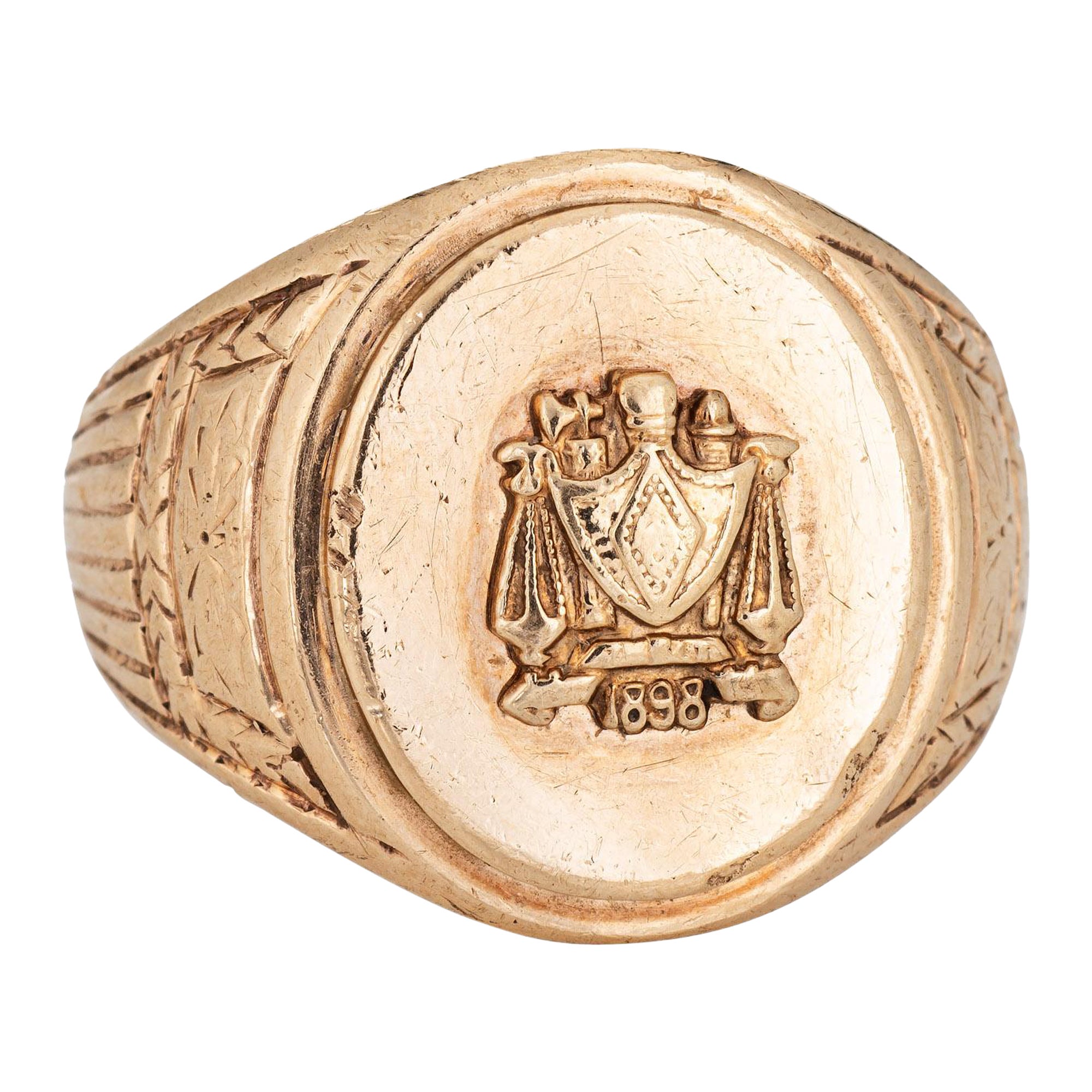 Antique Victorian Signet Ring Family Crest circa 1898 10k Yellow Gold Men's For Sale