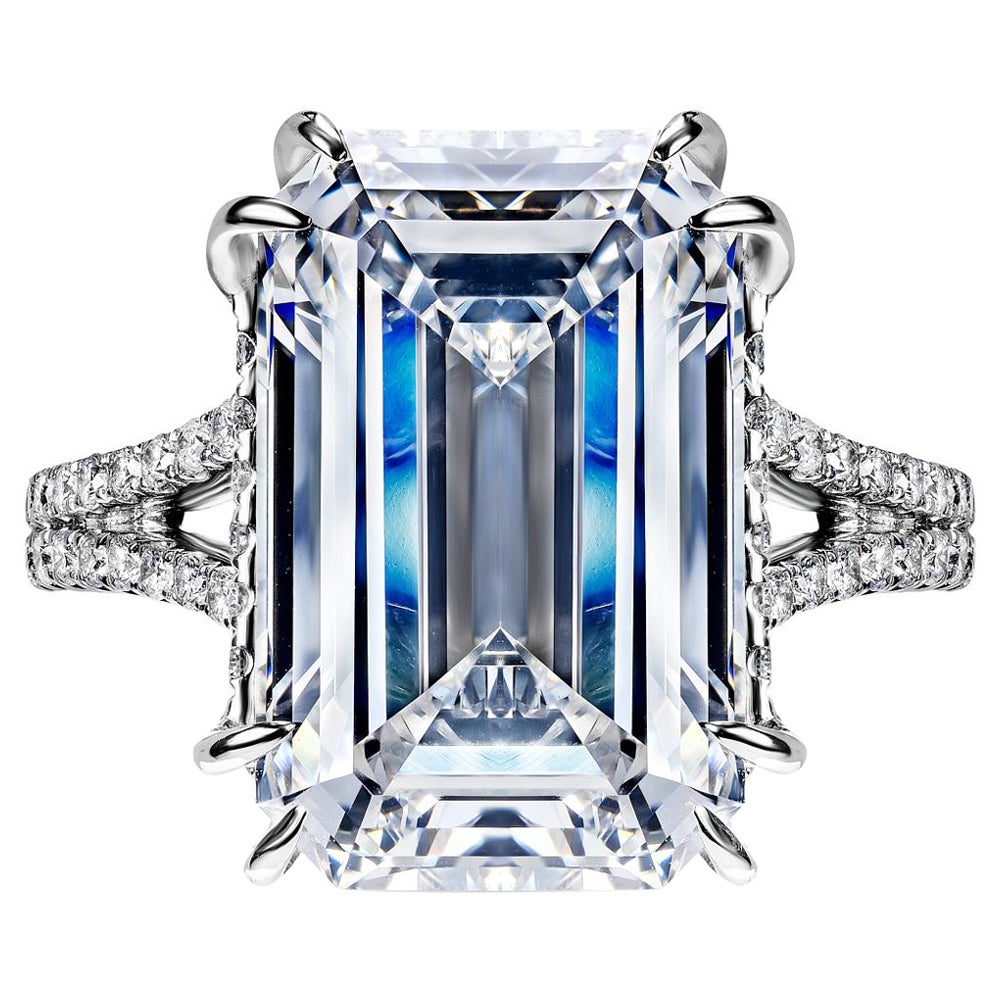 11 Carat Emerald Cut Diamond Engagement Ring GIA Certified G VVS1 For Sale