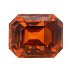 Saphir orange chauffé naturel de 10,16 carats certifié par le GIA