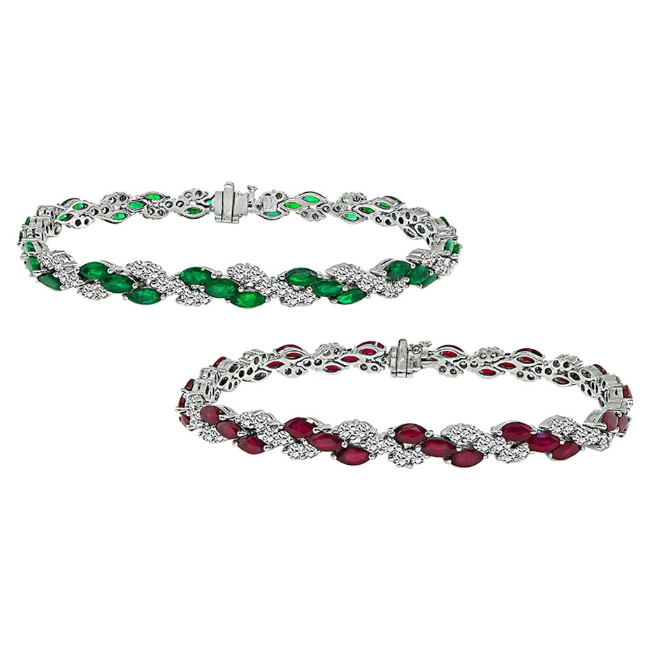Set aus zwei 7,50 Karat Diamant-Armband mit 4,00 Karat Smaragd und 5,00 Karat Rubin im Angebot