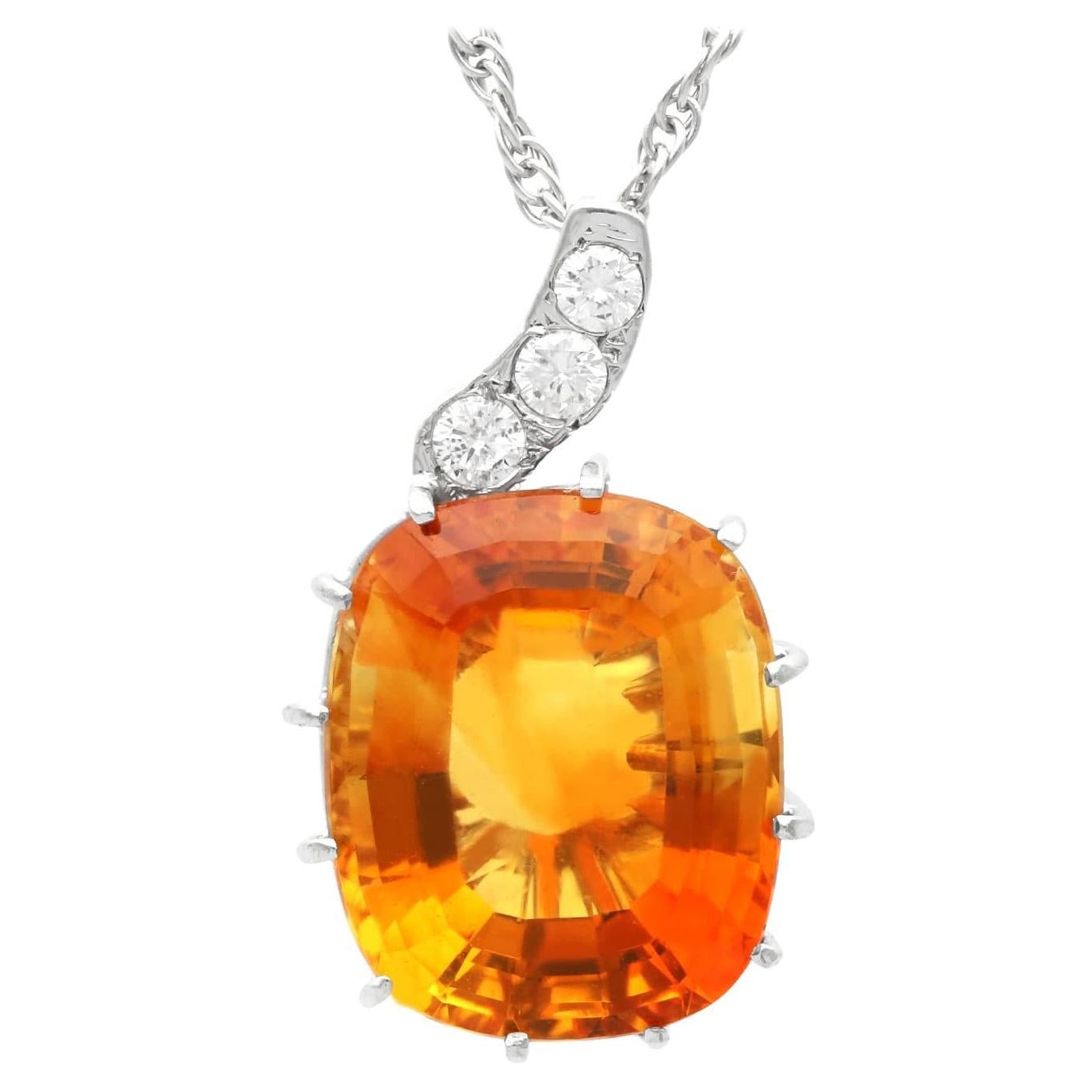 Pendentif vintage en or blanc avec citrine de 20,12 carats et diamants de 0,38 carat