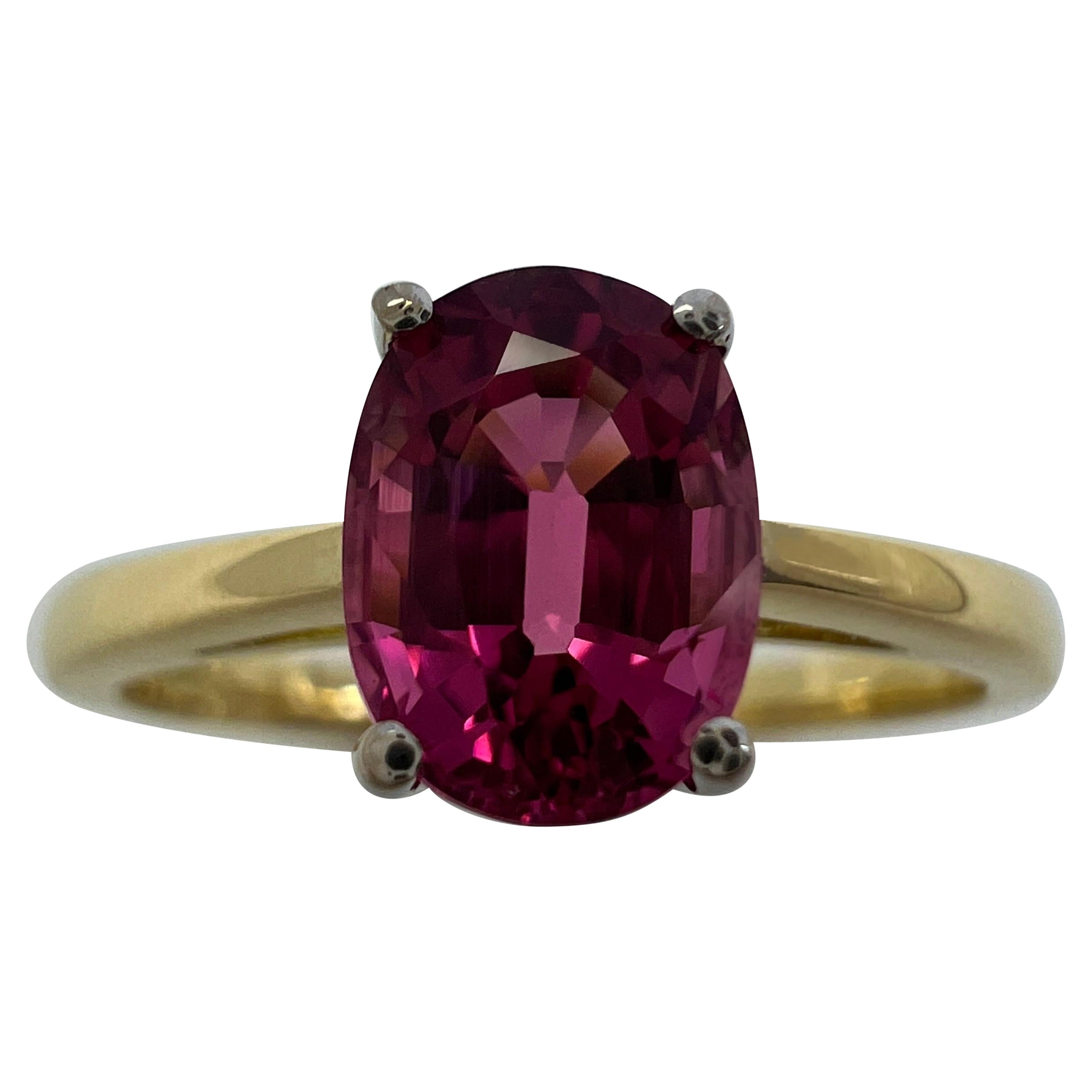 1.10ct Vivid Pink Purple Rubellite Tourmaline Oval Cut 18k Gold Solitaire Ring For Sale