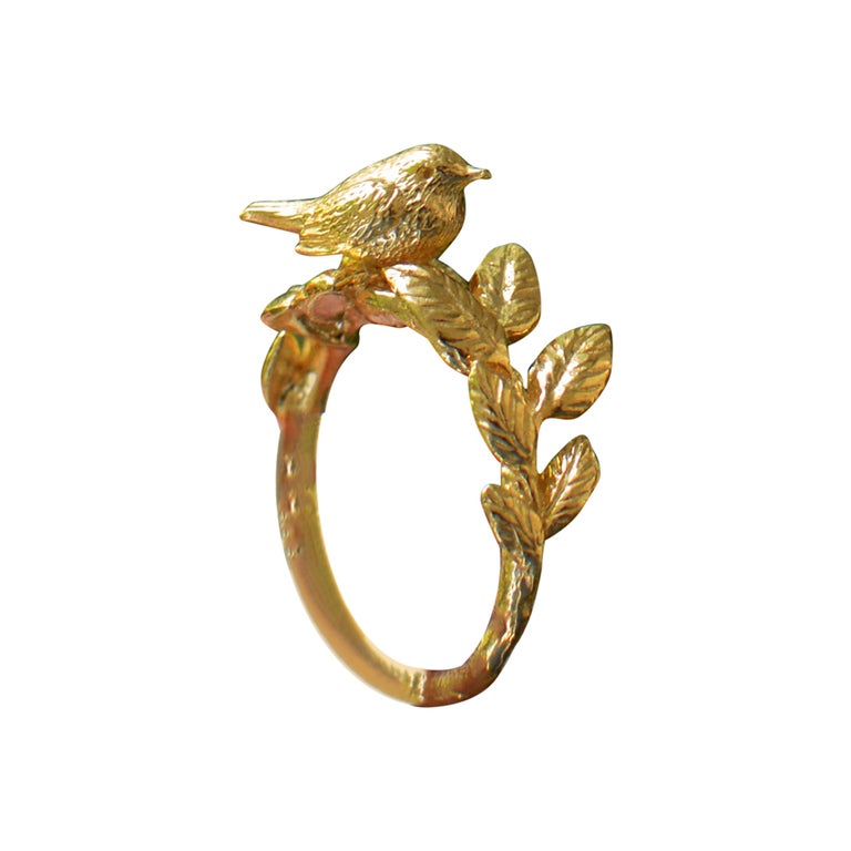 Solid 18 Carat Gold Robin Ring For Sale at 1stDibs