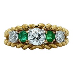 Old European Cut Diamond Emerald 18 Karat Yellow Gold Platinum Estate Ring 