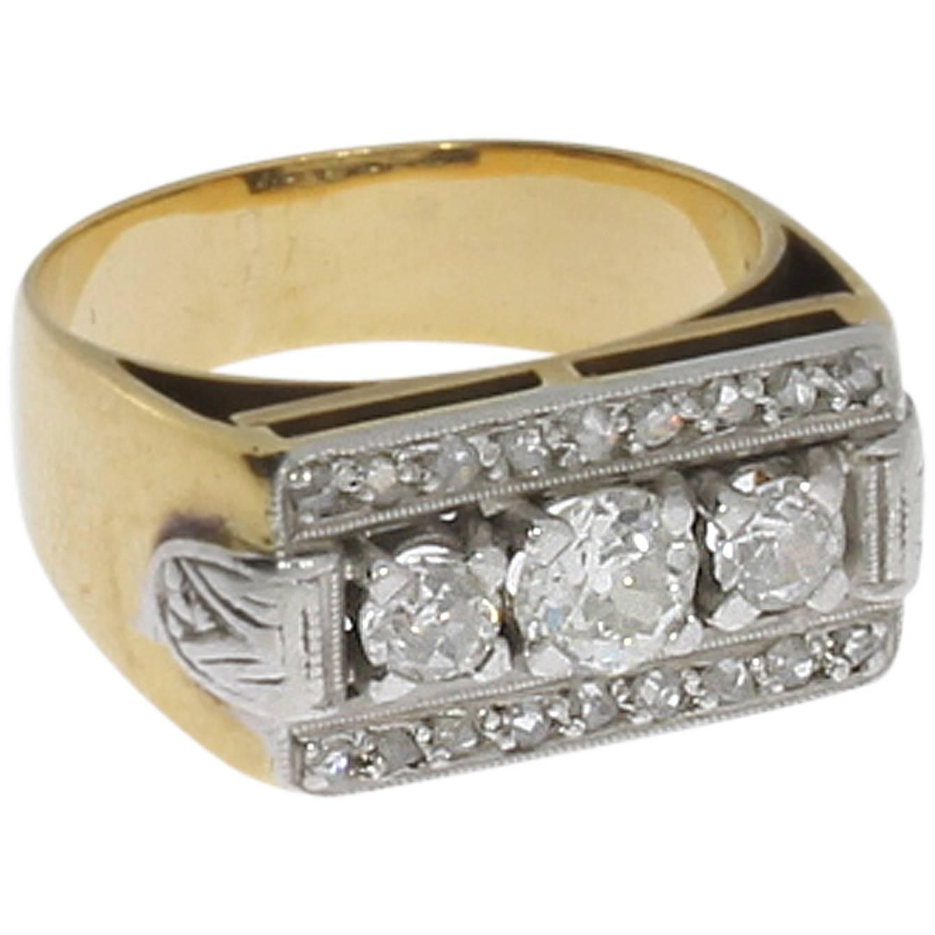 Art Deco Diamond 18 Carat Gold Ring For Sale