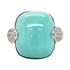 Sugarloaf Turquoise and Diamond Gold Vintage Cocktail Ring Estate Fine Jewelry