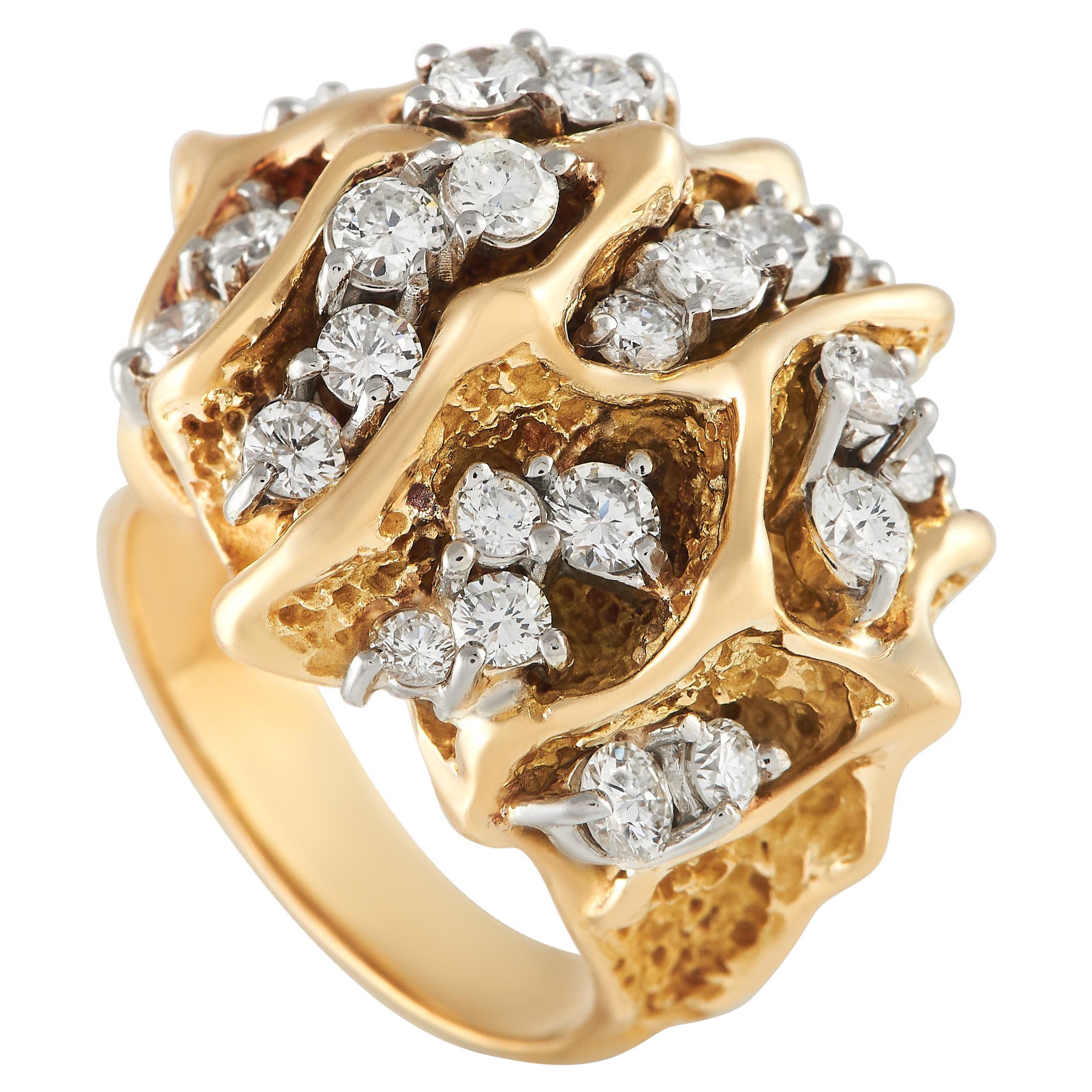 LB Exclusive 18k Yellow Gold 2.25 Carat Diamond Ring For Sale at 1stDibs