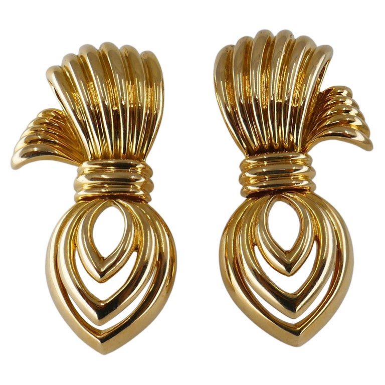Vintage Gold Bow Earrings