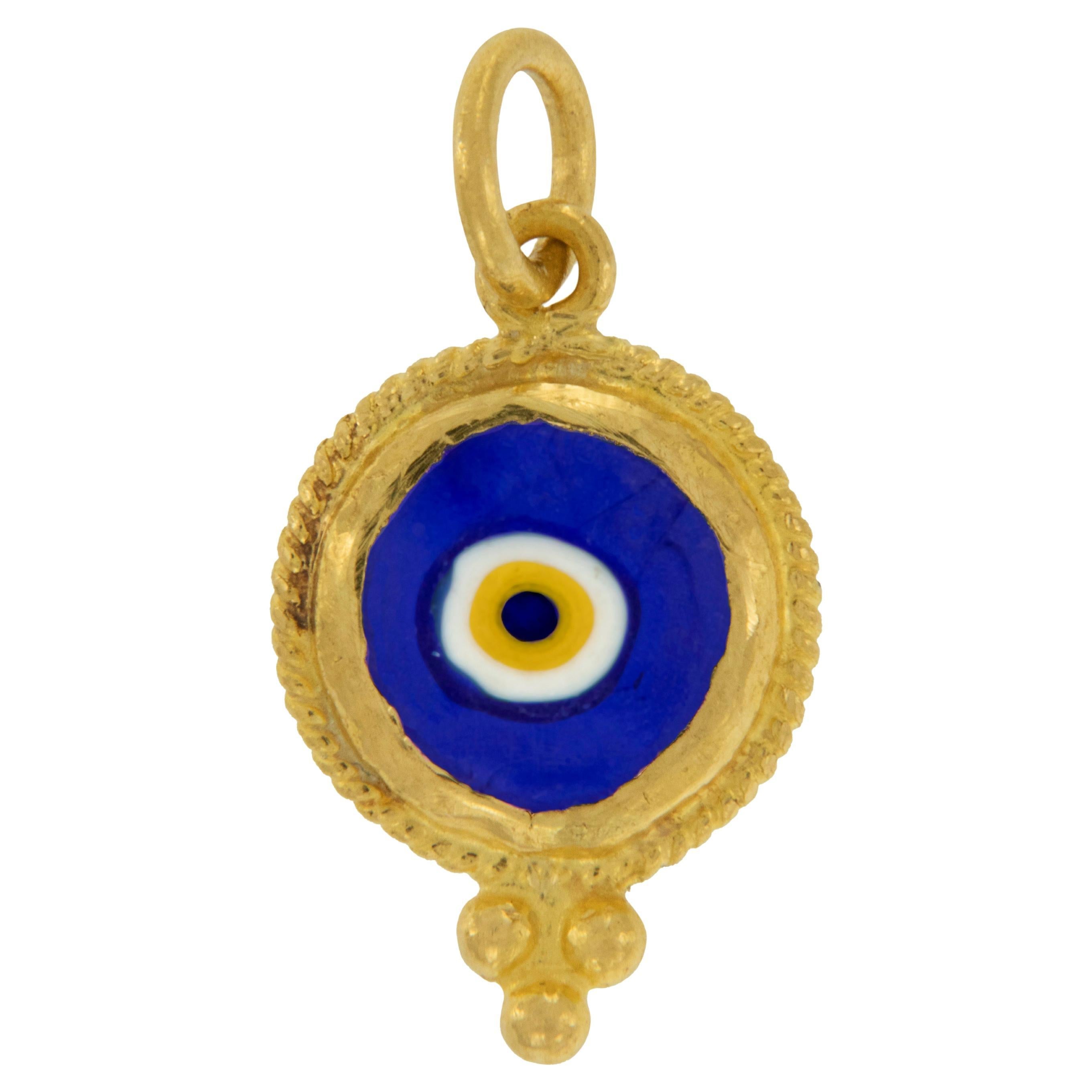  Breloque pendentif Evil Eye en or jaune 24 carats pur en vente