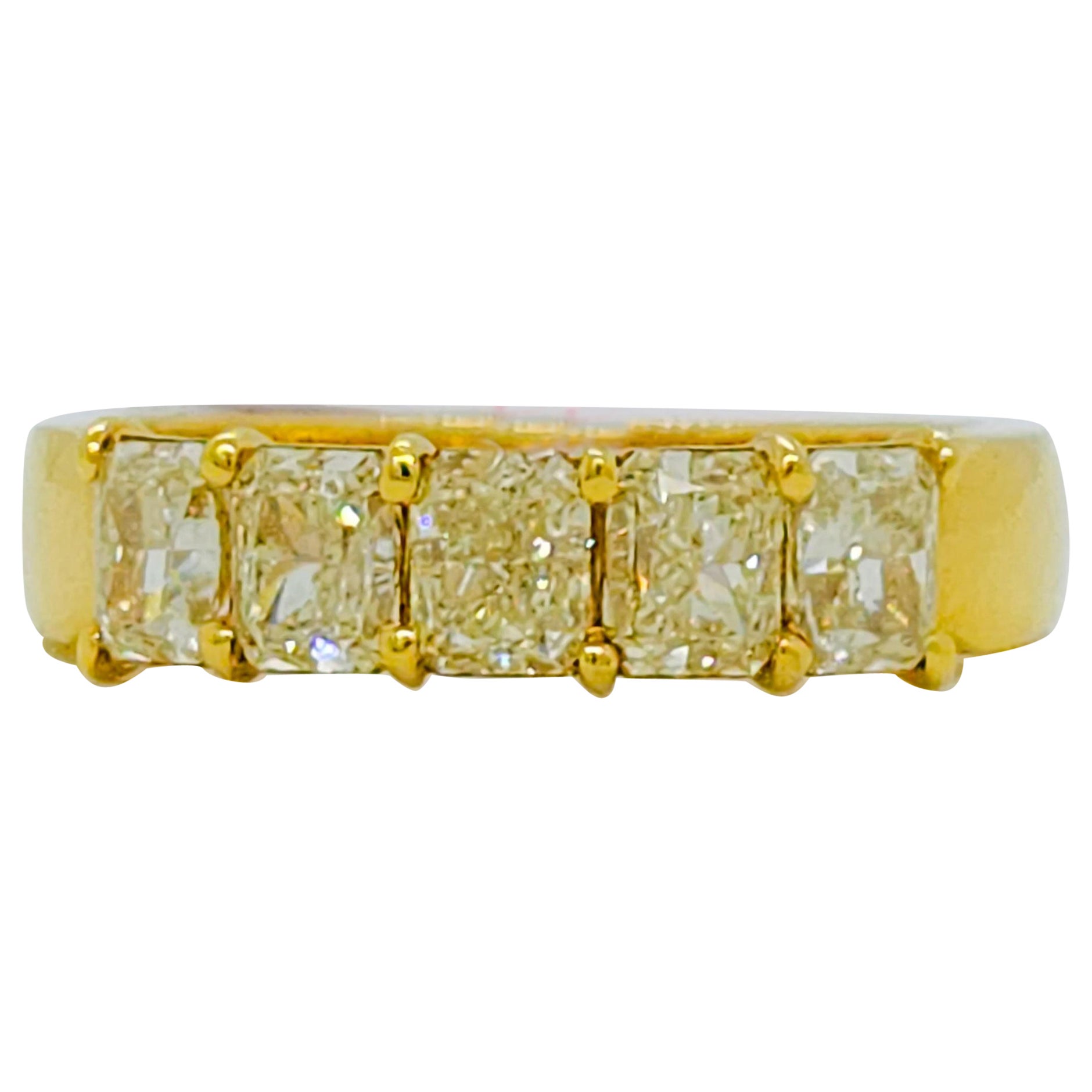Yellow Diamond Radiant Band Ring in 18k Yellow Gold For Sale
