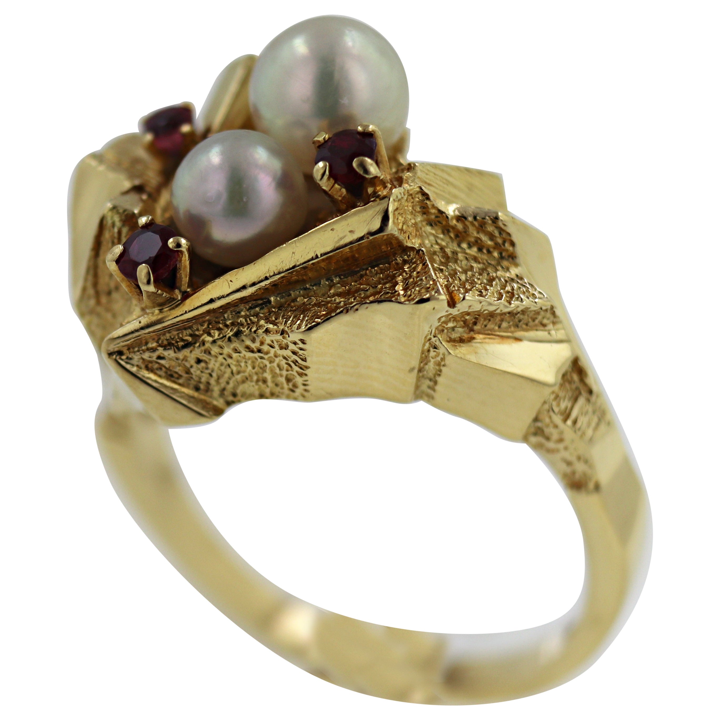 Mikimoto Cultured Pearl, Ruby, 18k Yellow Gold Nugget Style Ring For Sale
