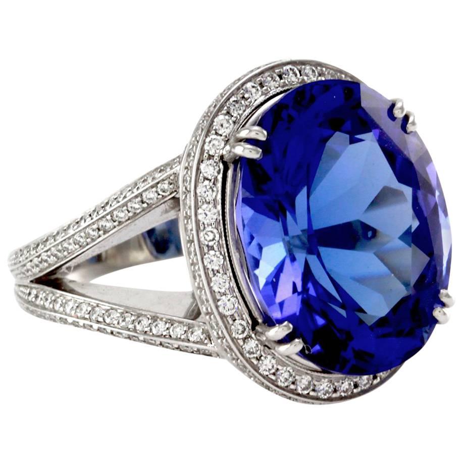 Oval Tanzanite Pavé Diamond White Gold Ring For Sale