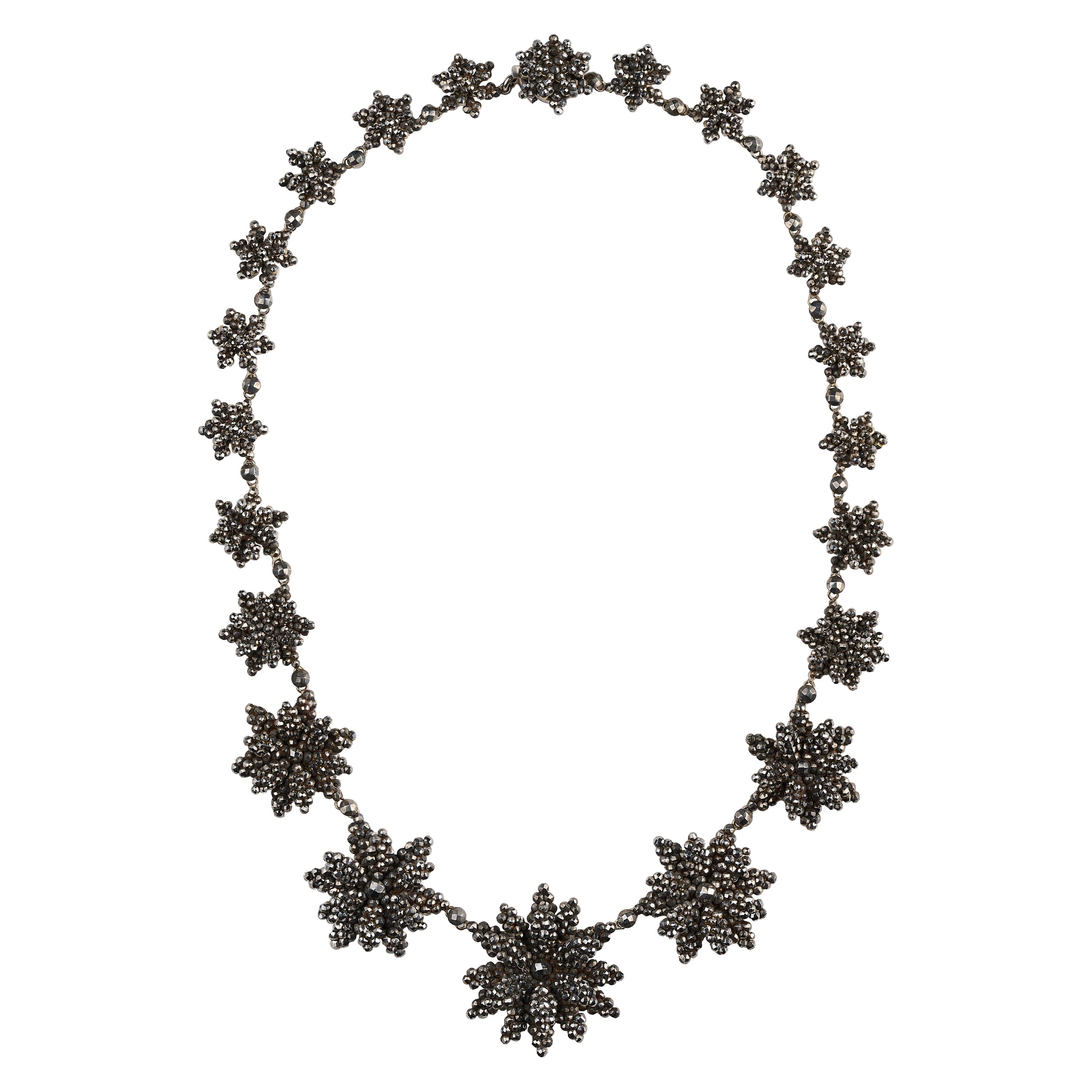 Antike Halskette aus geschliffenem Stahl aus dem frühen 19. im Angebot