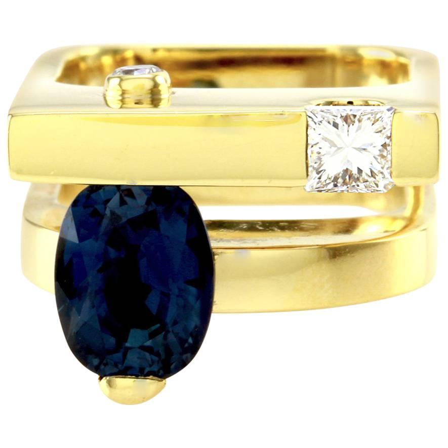 Contemporary Sapphire Diamond Solitaire Yellow Gold Ring For Sale