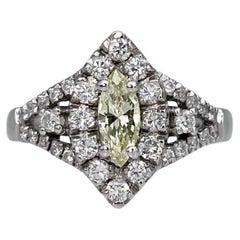 Vintage 18 Karat Gold 0.33 Carat Light Yellow Marquise VS Diamond Navette Ring