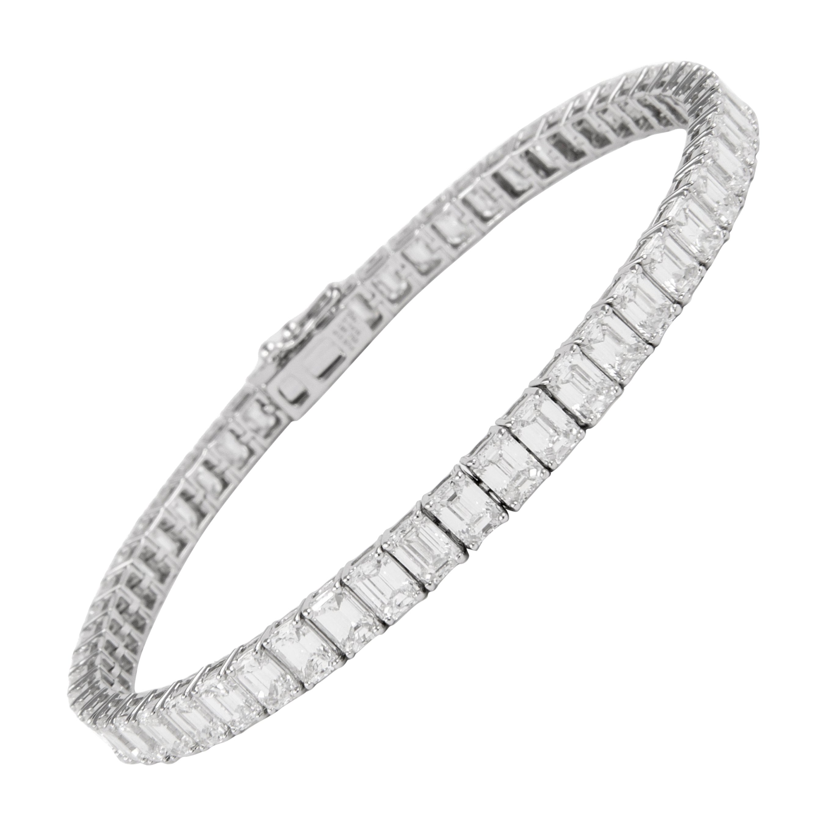 Alexander 12.67 Carat Emerald Cut Diamond Tennis Bracelet 18-Karat White Gold For Sale