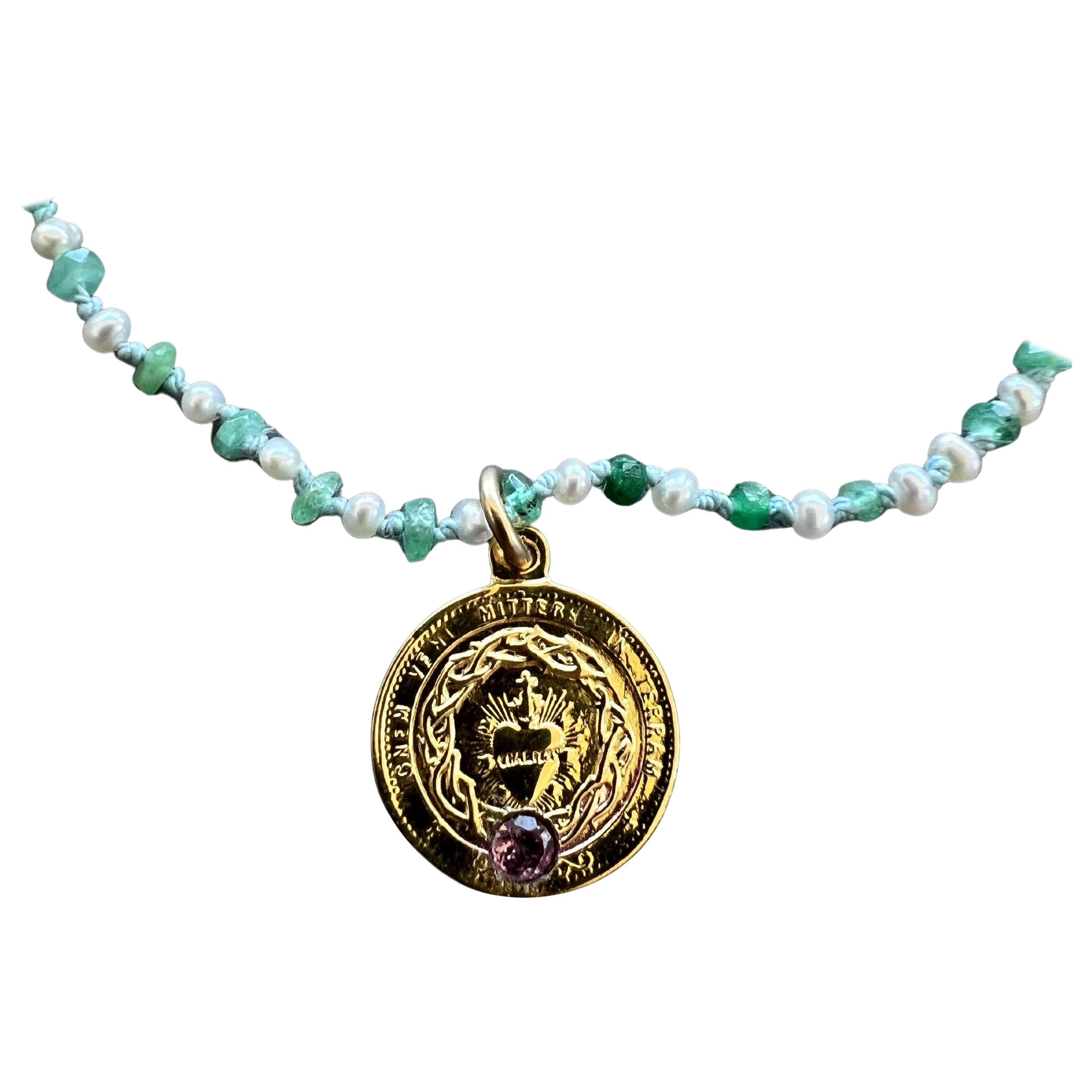 Choker-Halskette mit rosa Turmalin, Heiligem Herz, weißer Perle, Smaragd und Perlen