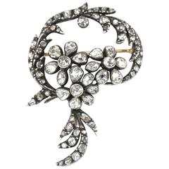 Beautiful Early Victorian Floral Brooch, circa 1860s 11