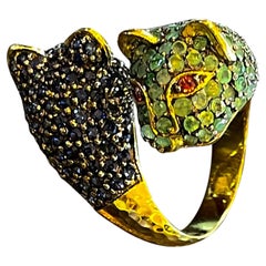 Bochic Dschungel Blauer Saphir und grüner Smaragd Ring, gefasst in 22 Karat Gold und Silber